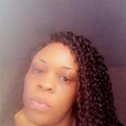 Licenciée en sciences de l’information et de la communication à l’université de Kinshasa